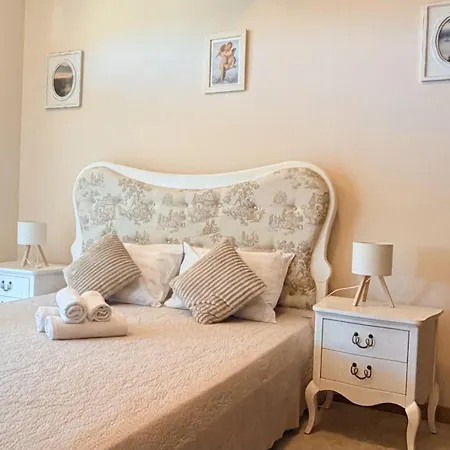 Apartmán Beautiful With Terrace In Thracian Cliffs Bozhurets