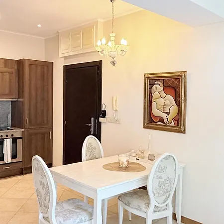 Beautiful With Terrace In Thracian Cliffs Apartmán *