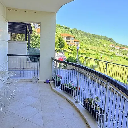 Apartmán Beautiful With Terrace In Thracian Cliffs *